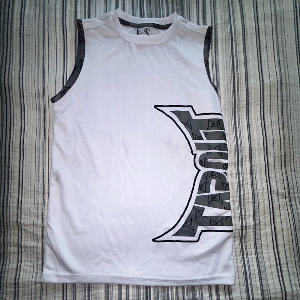 Tapout Tank